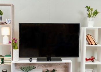 Оператор «Русский мир» продлил программу спутникового телевидения в Запорожской области